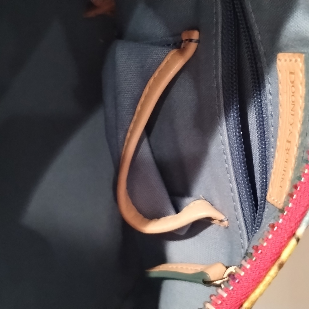 Dooney & Bourke Heart Hobo Vintage Coated Canvas Multi Color Bag And Zipper GUC - Picture 12 of 16